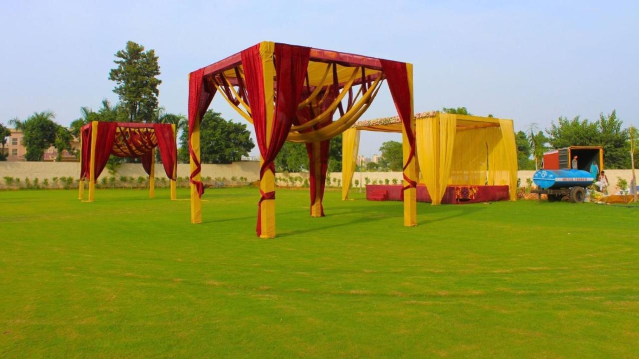 Wedlock Farms - Events Venue Villa คูร์เคาน์ ภายนอก รูปภาพ